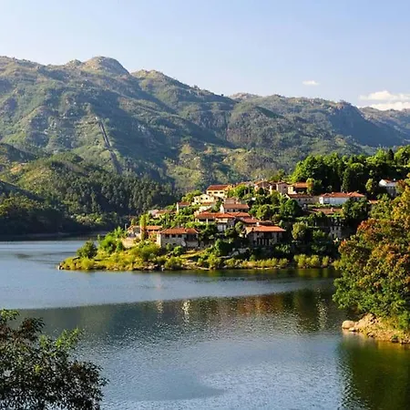 Casa Da Batoca-lake View Villa Ventosa (Braga)